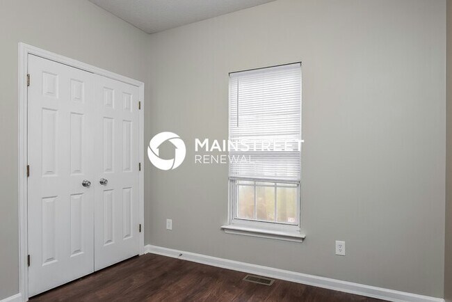 Building Photo - 3 Bedroom Pet-Friendly Home in Durham, NC with Main Street Renewal