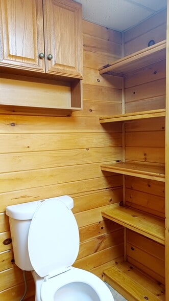 Building Photo - 32 Stagecoach Rd