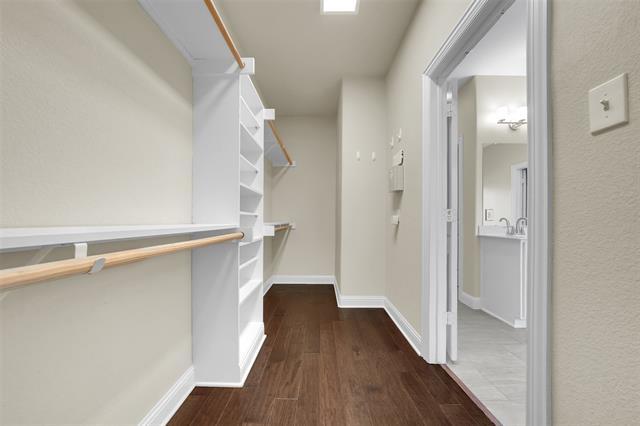 Building Photo - 5805 Zinnia Dr