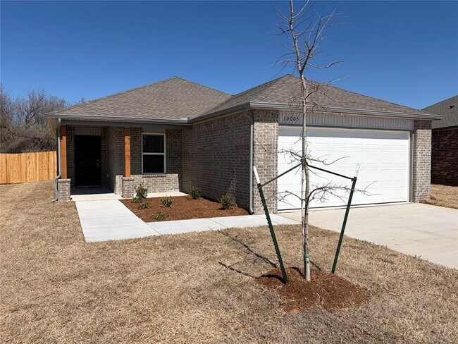 Building Photo - 10005 SW 38th St