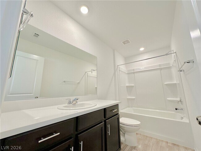 Building Photo - 7623 Royal Halo Ave