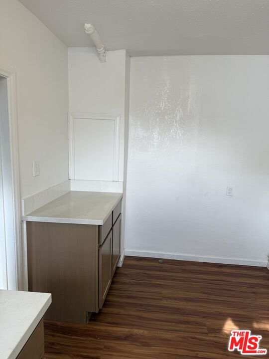 Building Photo - 5042 Ferndale St