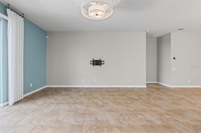 Building Photo - 5524 107th Terrace E