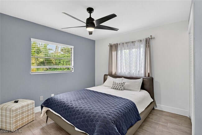 Building Photo - 5270 Berkeley Dr