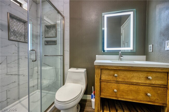 Building Photo - 5581 Wheatfield Dr