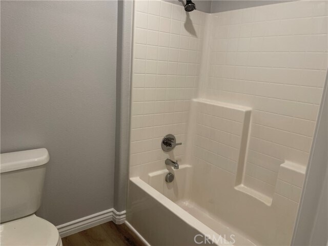 Building Photo - 2142 Lavender Ln