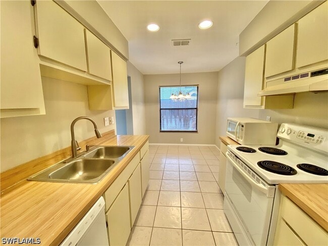 Building Photo - 13128 Langton Ct