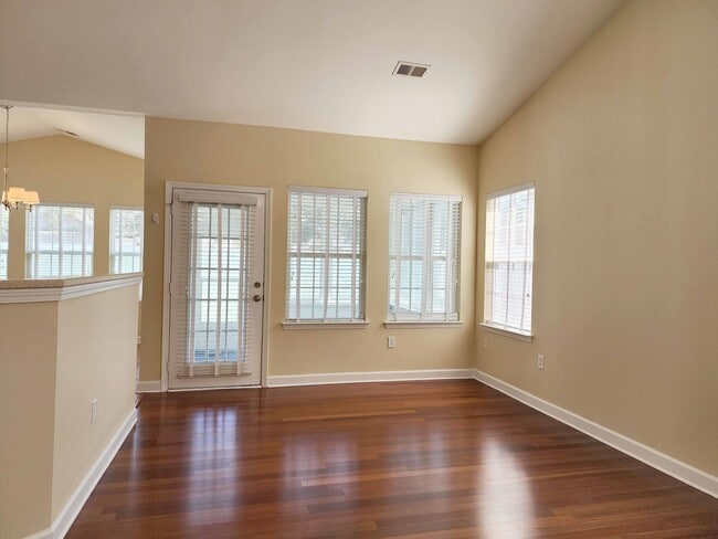 Building Photo - 12 Rapture Ct