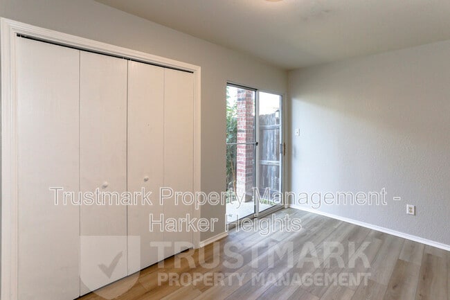 Building Photo - 1604 Inca Dr