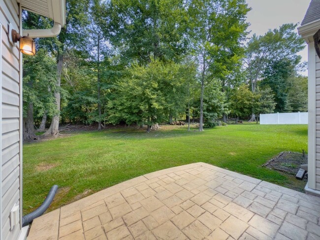Building Photo - 628 Leonard Ln