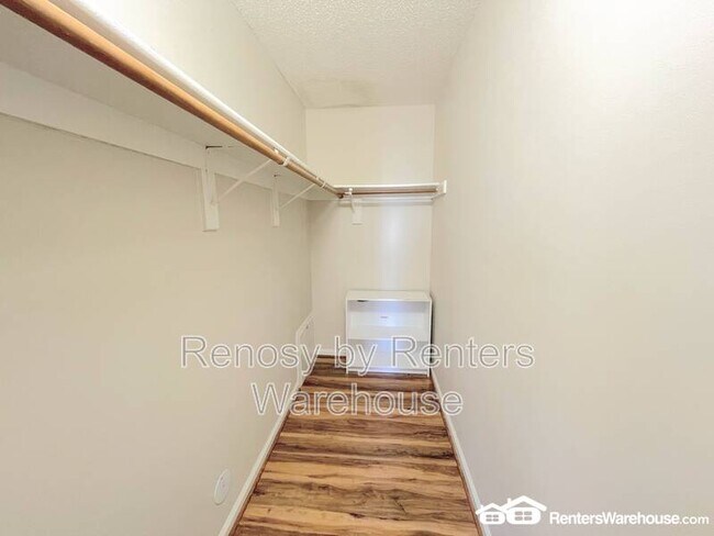 Building Photo - 539 Seahorse Run