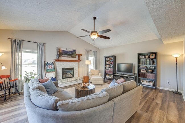 Building Photo - 1589 Morrison Farms Dr