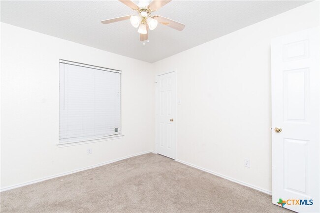 Building Photo - 3301 Dorothy Jane Dr