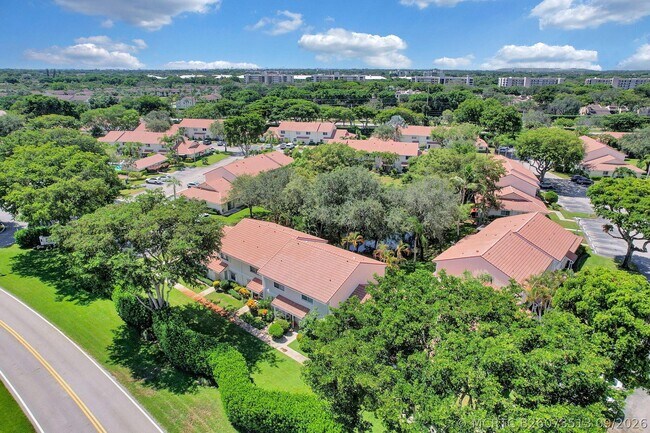 Building Photo - 6372 Boca Cir