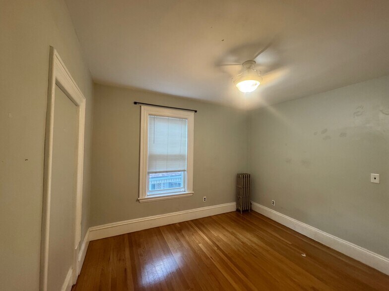 Building Photo - 106 Highland Ave