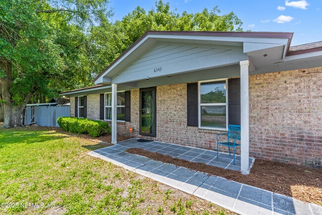 Building Photo - 6343 Alfredo Ct