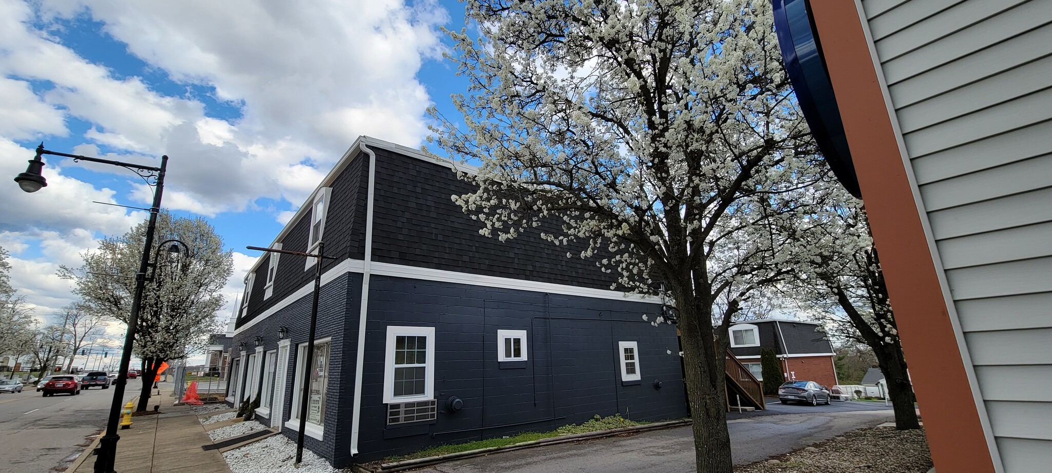 Building Photo - 10524 Watterson Trail