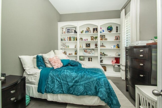 Building Photo - 1412 Via Toscana Ln