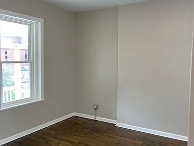 Building Photo - Olive Duplex