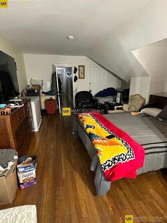 Building Photo - 18 Quint Ave