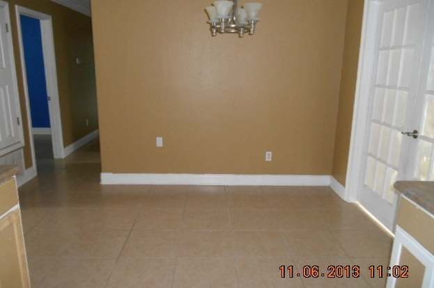 Building Photo - 815 Brook Meadow Ln