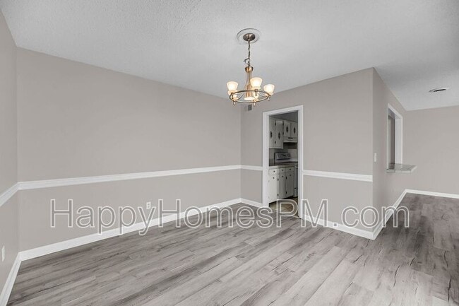 Building Photo - 51 Meander Row