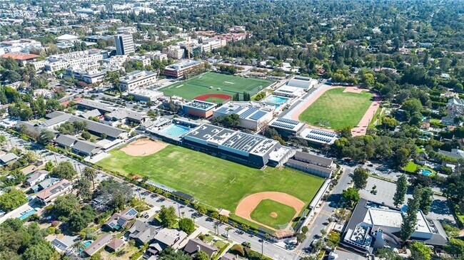 Building Photo - 673 S Mentor Ave