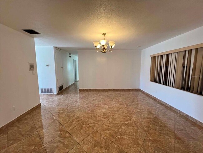 Building Photo - 4826 Indialantic Dr