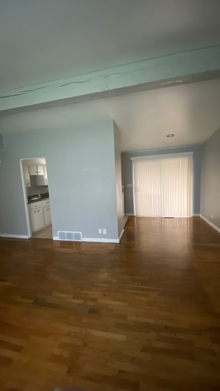 Building Photo - 1489 S Columbian Way