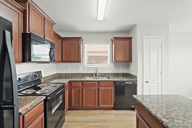 Building Photo - 7126 Montclair Peak Ln