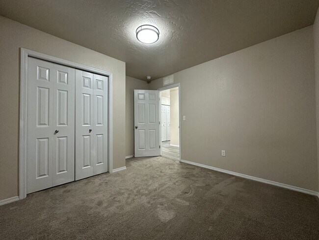 Building Photo - 3bed, 2bath, 1,125sq.ft. home in Virginia Park - North Caldwell near D&B