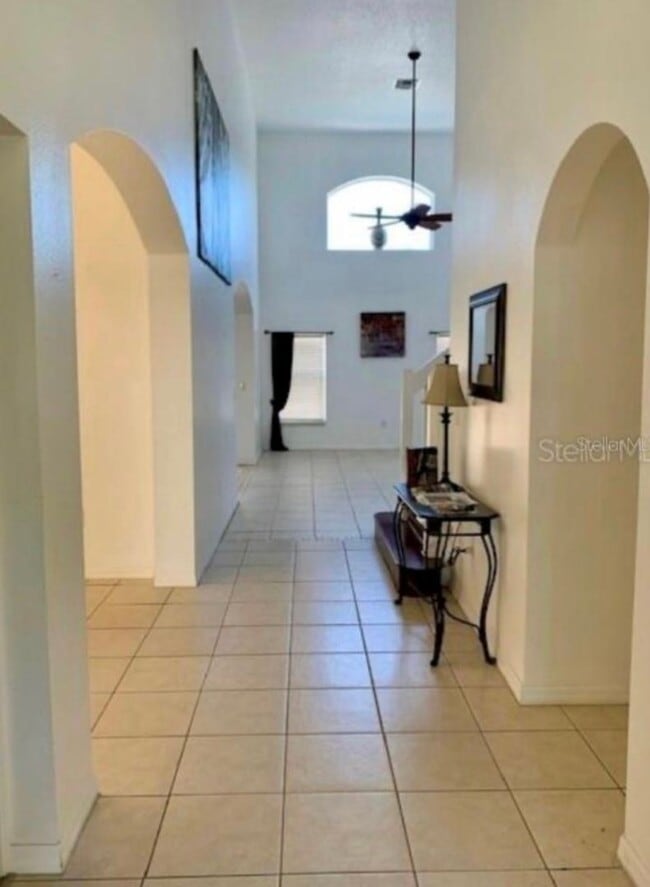 Building Photo - 1708 Clubhouse Cove