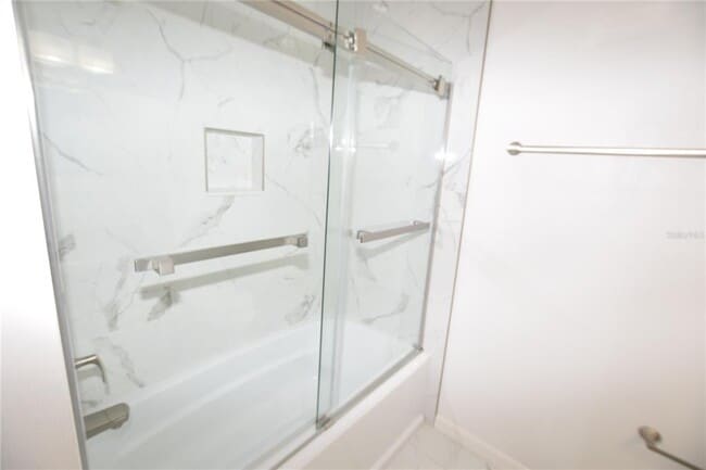 Building Photo - 1570 Scarlet Oak Loop