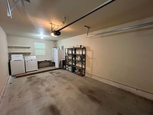 Building Photo - Nicely Update Home in Great Location with Hot Tub Care Included