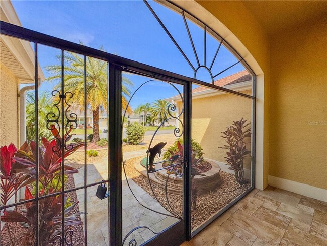 Building Photo - 4167 Victory Dr