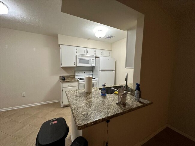Building Photo - 8801 Hammerly Blvd