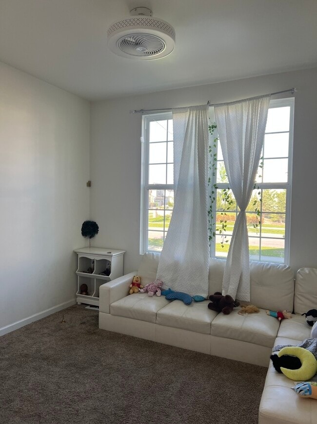 Building Photo - 3607 Ambrosia Dr