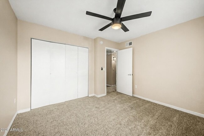 Building Photo - 461 W Holmes Ave