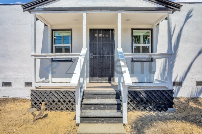 Building Photo - 265 Cherry Dr