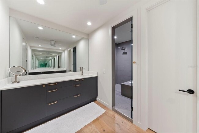 Building Photo - 1123 Abbeys Way