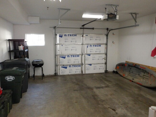 Building Photo - 1610 Kennedy Pl