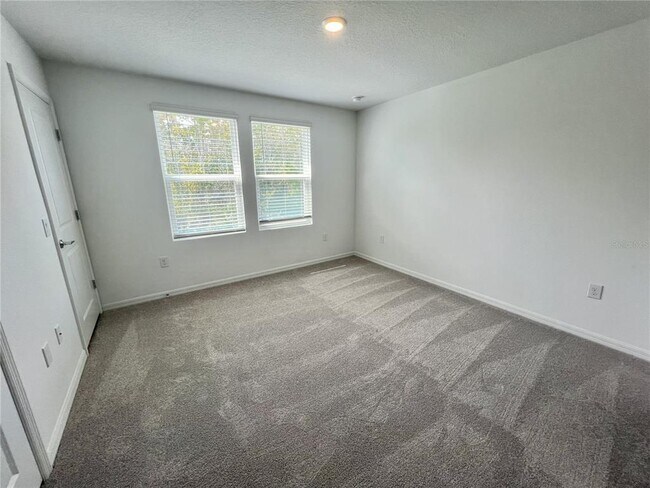 Building Photo - 3099 Skyline Lp