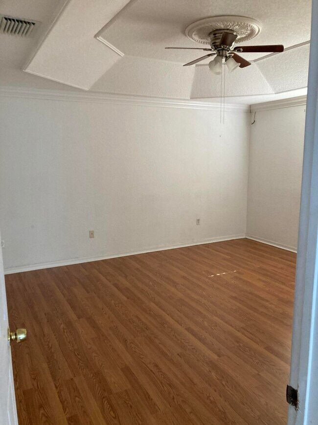 Building Photo - 1098 Winding Rose Way