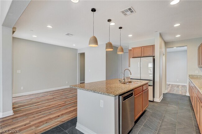 Building Photo - 276 Homeward Way