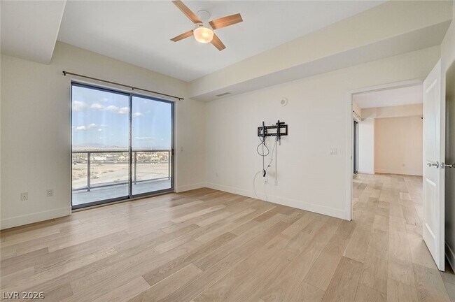 Building Photo - 8255 S Las Vegas Blvd