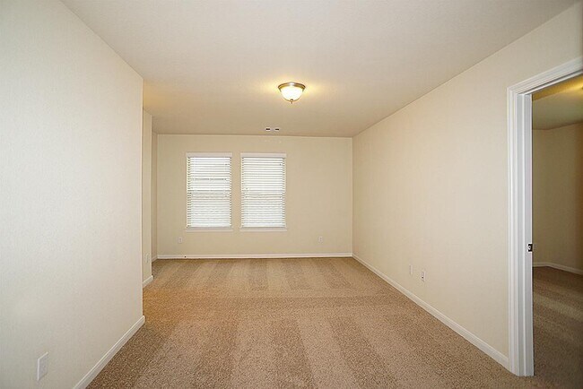 Building Photo - 18011 Alora Springs Trace