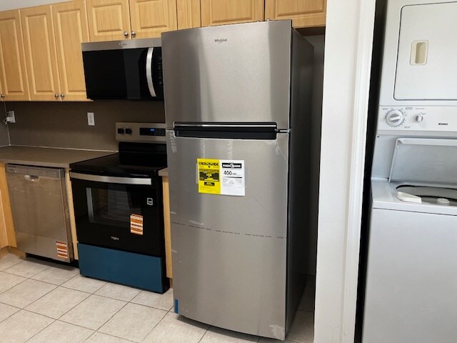 New Kitchen Appliances - 2651 SE 12th Rd