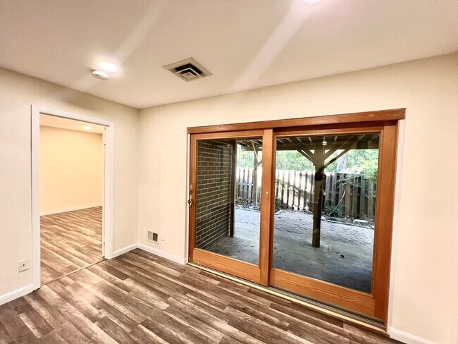 Building Photo - 11083 Saffold Way