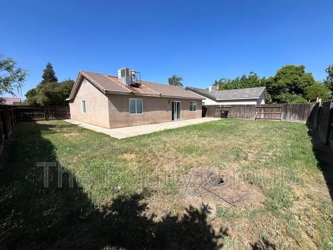 Building Photo - 1737 W Median Ave