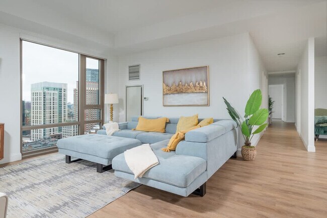 Building Photo - 99 Kneeland St